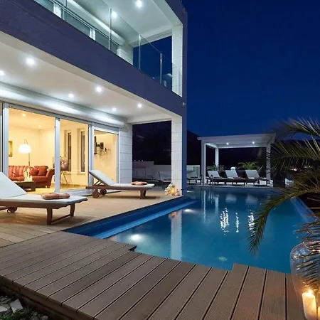 Villa Villa Infinity