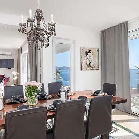 Villa Infinity וילה
